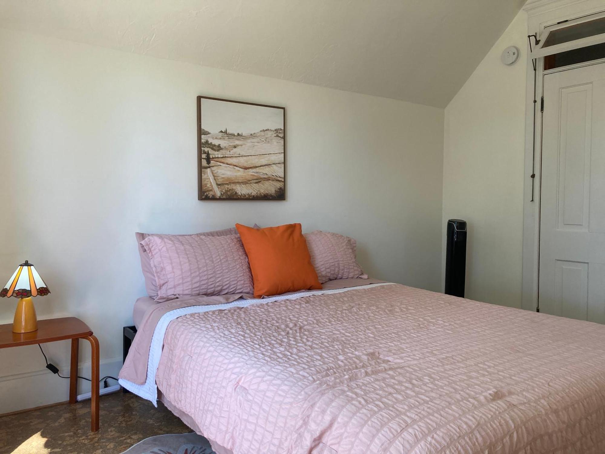 Victorian Guest Getaway-20Mins To Glacier National Park-10Mins To Airport! 컬럼비아 폴스 외부 사진
