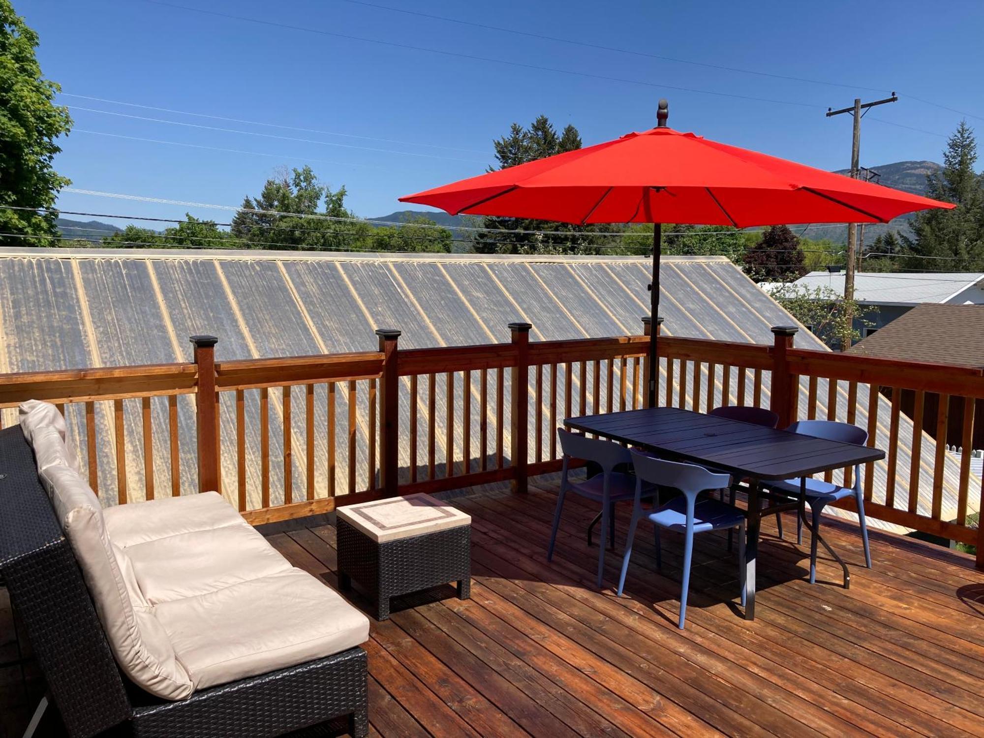 Victorian Guest Getaway-20Mins To Glacier National Park-10Mins To Airport! 컬럼비아 폴스 외부 사진