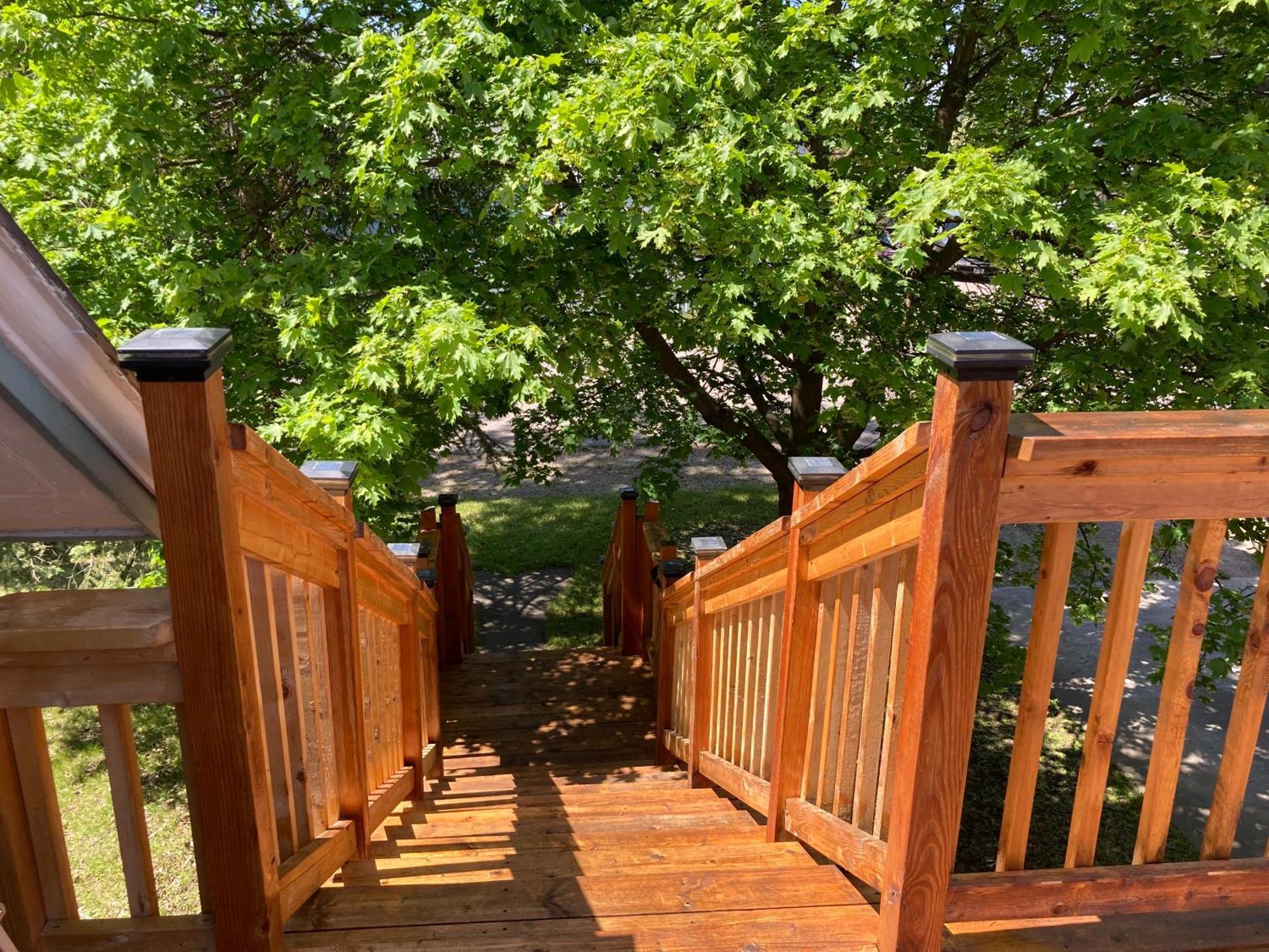 Victorian Guest Getaway-20Mins To Glacier National Park-10Mins To Airport! 컬럼비아 폴스 외부 사진
